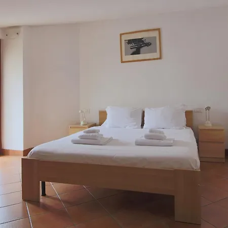 Italianway - Piazza Nuova 3 * San Fedele Intelvi