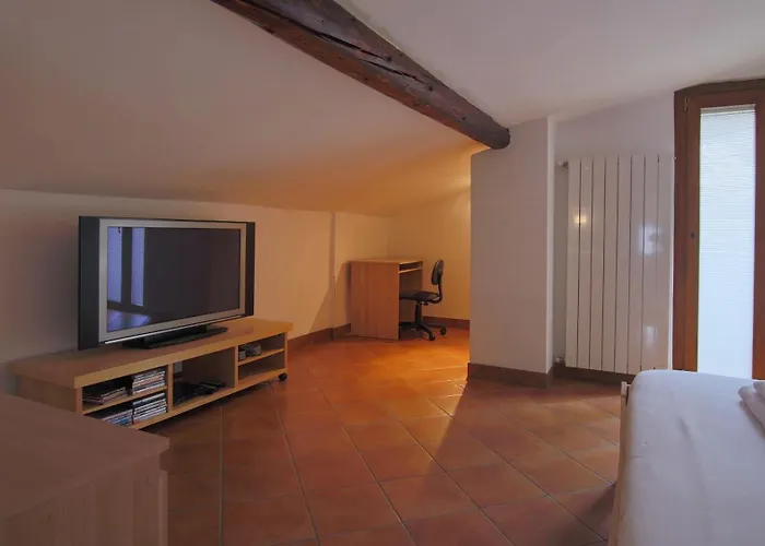 Italianway - Piazza Nuova 3 Appartamento